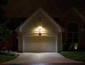 Faulty outdoor security lighting in Elandia