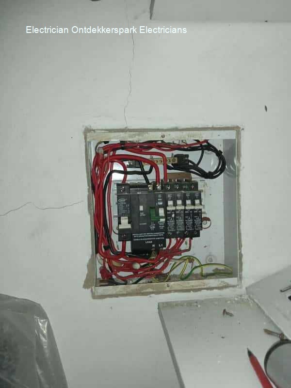 Electrician Ontdekkerspark electricians offers qualified and certified electricians in the area with a free quotation all hours including weekends and public holidays.
