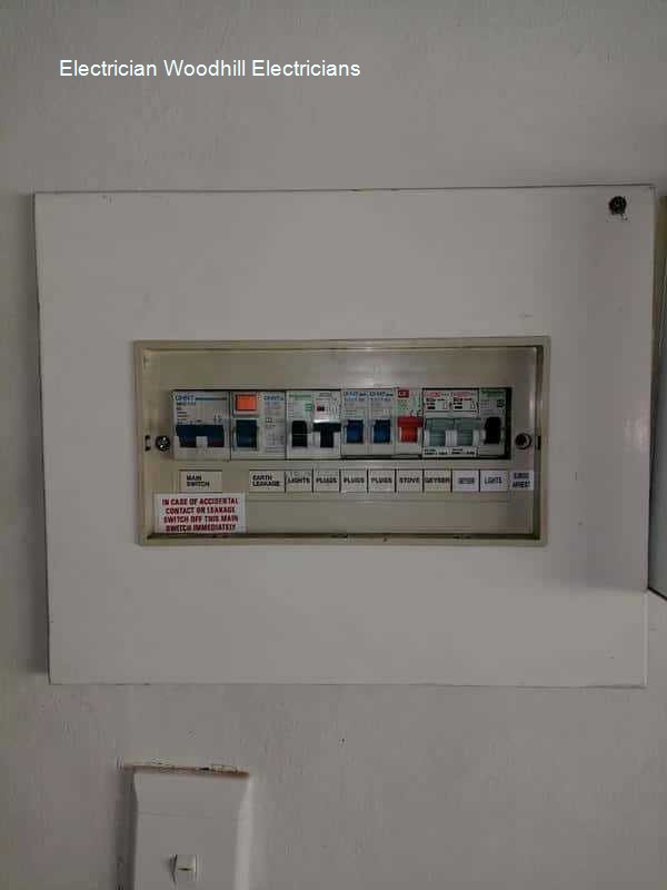 Electrician Woodhill electricians offers free quotes and no call out fees when you accept our free quotation any time of the day or night.