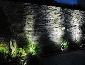 Outdoor lighting in Rosettenville