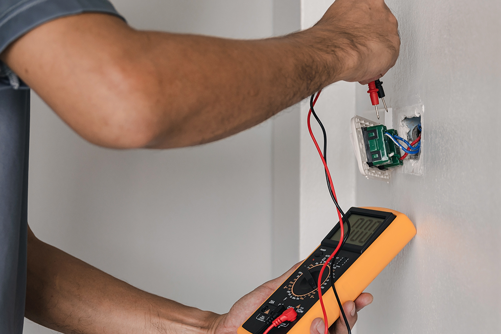 Residential electrical repairs